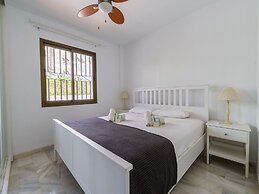 Peaceful Retreat Near the Beach