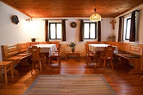 Farmhouse in Carinthia Near Afritzer See