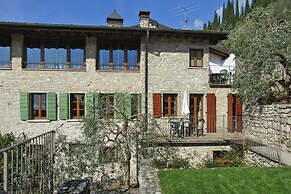 Borgo Alba Apt. w/ Shared Pool