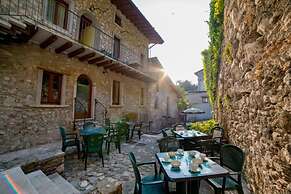 Borgo Alba Apt. w/ Shared Pool