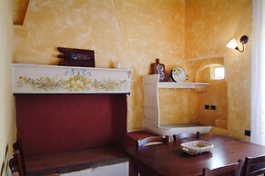 Borgo Alba Apt. w/ Shared Pool