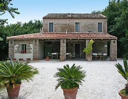 Casa by Sea in a Quiet Cove