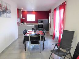 Ground Floor Home With Modern Design, Montagnac