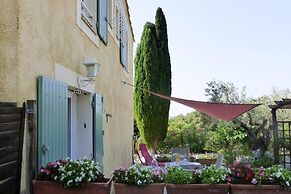 Cottage in Bellegarde Near Camargue Reserve