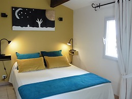 Cottage in Bellegarde Near Camargue Reserve