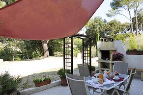 Cottage in Bellegarde Near Camargue Reserve