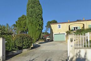 Cottage in Bellegarde Near Camargue Reserve