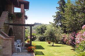 Apartment in Volterra With Panoramic Views