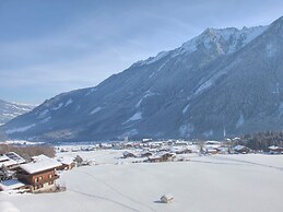 Cozy Apartment in Krimml
