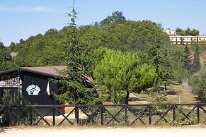 Hotel in Marche With Scenic Hiking Trails