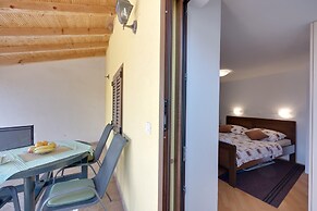Holiday Home Ema in Tar - Vabriga