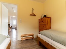 Apartment in Garding Near North Sea & Cycling Paths