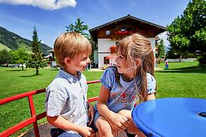 Apartment in Flachau With a Reception