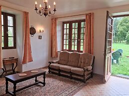 Apartment in Benodet Near Sandy Beaches