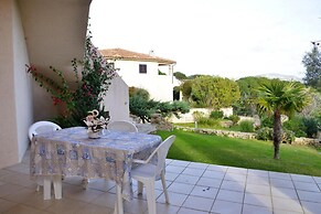 Apartment in Cannigione Near Beaches