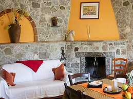 Holiday Home in Sicily With Pool & Views
