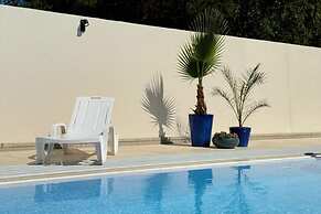 Comfortable, Two-story Holiday Home, Summer Pool