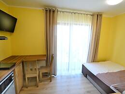 Holiday Studio Near the Beach, Playground