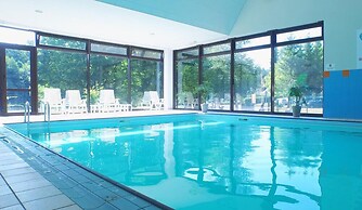 Cottage in Bitche With Heated Pool