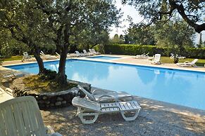 Residence Pratone, Garda