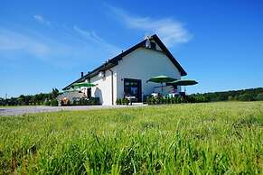Spacious Holiday Home With a Terrace, Mielenko