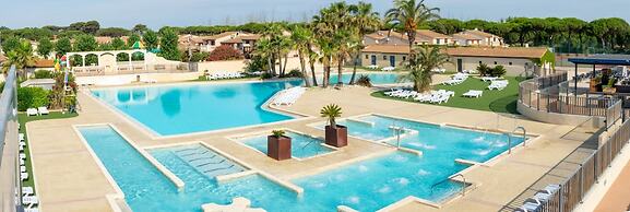 Portiragnes Group Stay With 2 Pools
