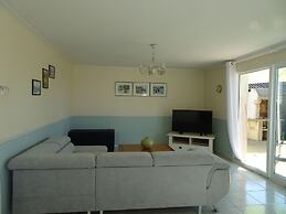 Holiday Home, Moelan sur Mer