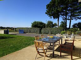 Holiday Home, Moelan sur Mer