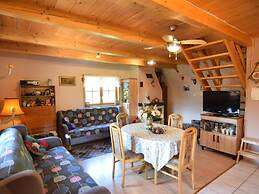 Holiday Home, Niesiolowice
