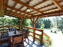 Holiday Home, Niesiolowice