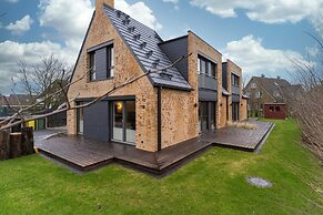 Semi-detached House for 6, St. Peter-ording