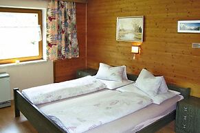 Holiday Home on Grossglockner Alpine Road