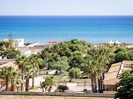 Apartment in Triscina by the Sea & Pools