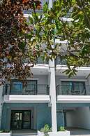 Oktolia Suites
