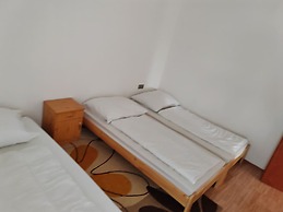 Nora Guesthouse Bed and Breakfast