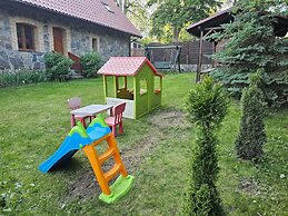 Comfortable Rural Holiday Home, Grabczyn