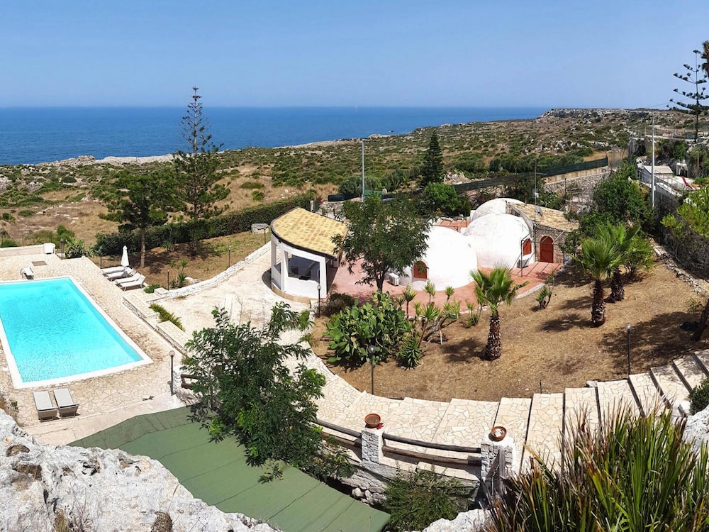 Igloo Home Plemmirio With Sea Access & Pool