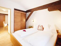 Apartment in Ischgl Overlooking the Mountains