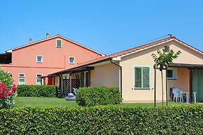 Apartment in Tuscany Near Sandy Beaches