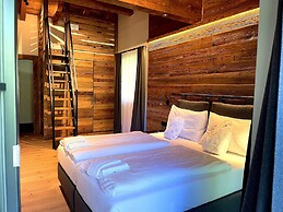 Chalet in Saalbach With Panoramic Sauna