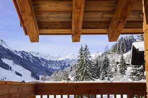 Chalet in Saalbach With Panoramic Sauna