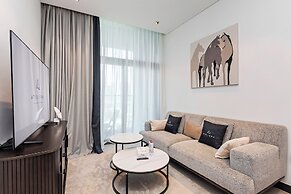 Premium 1BR Apartment at 15 Northside