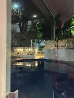 Onyx luxury rd