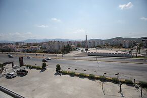 E87 Highway Otel