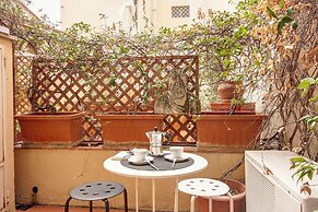 Mamo Florence - San Niccolò Apartment