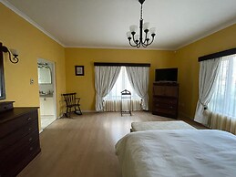 Canosas Home