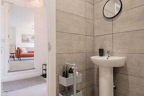 Cosy 1BD in Malvern With Stunning Views