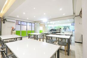 beestay by Monday Hotels Gachibowli