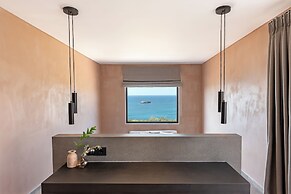 Tetra Retreat
