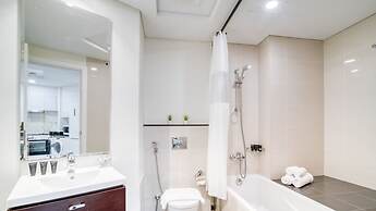 Viridis Living Chic and Spacious 1BR